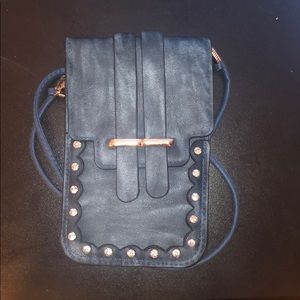 Treska Crossbody Phone Holder